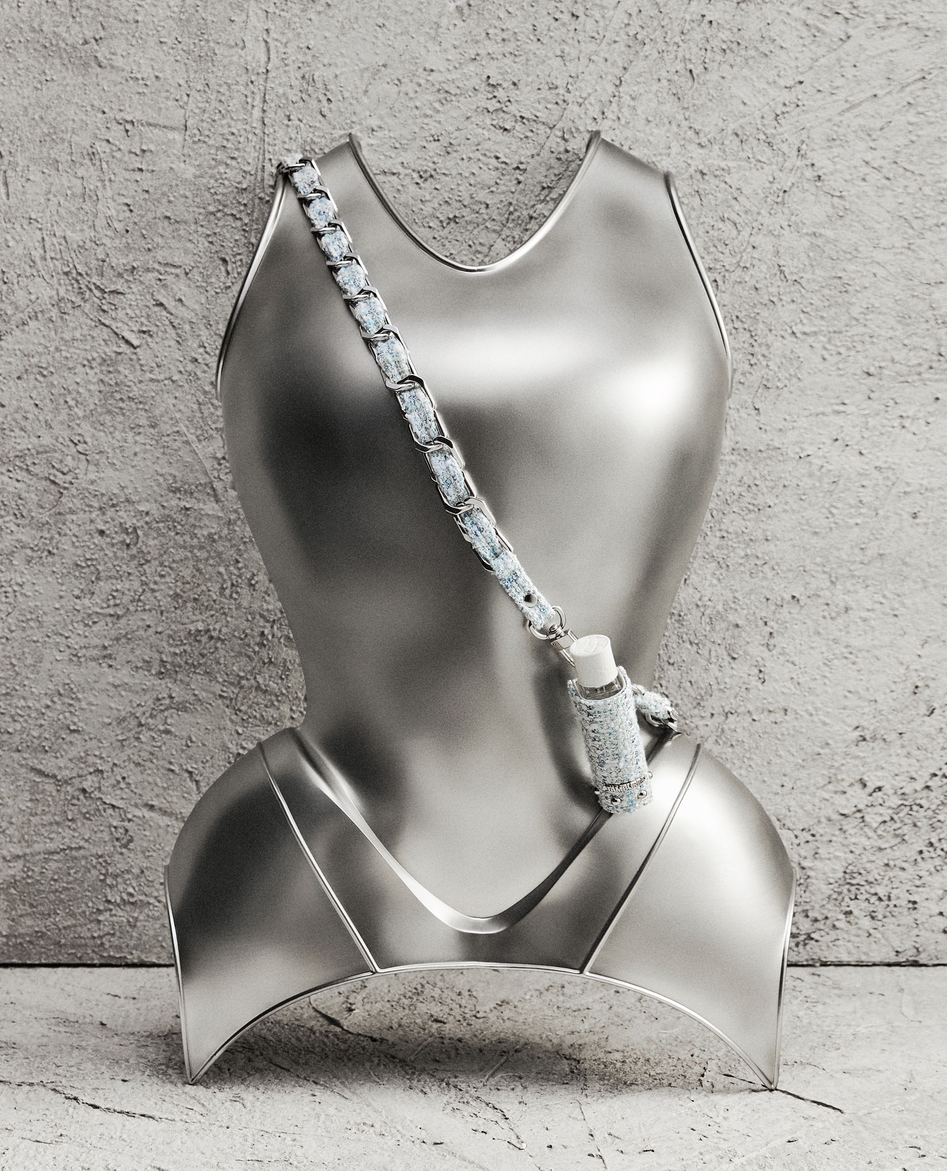 TAMBURINS null / null