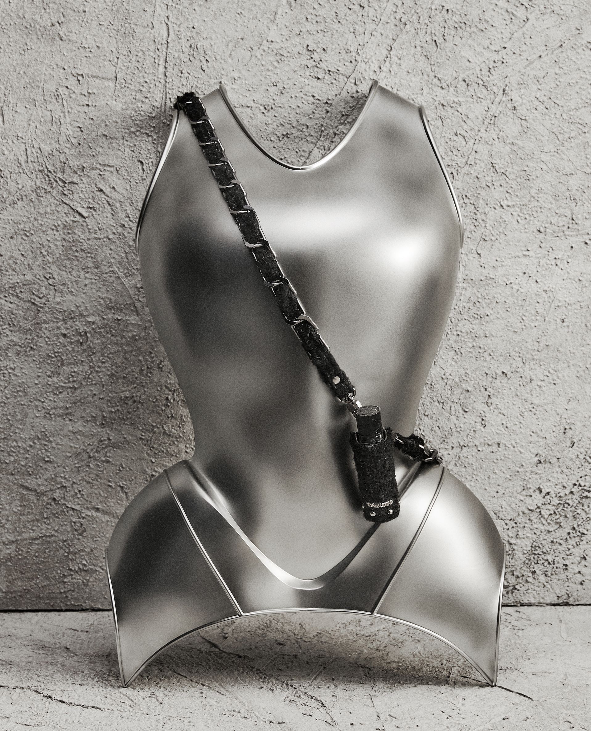 TAMBURINS null / null