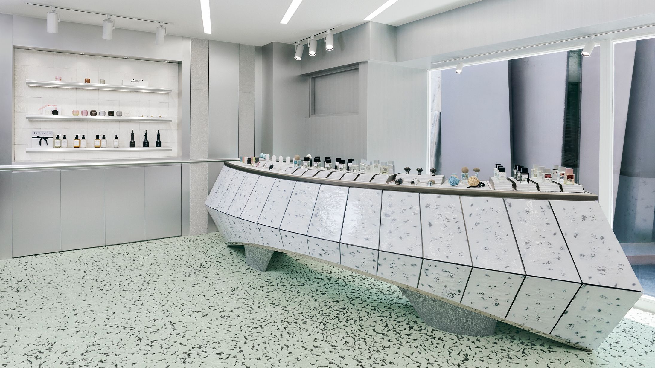 日本 TAMBURINS SHIBUYA FLAGSHIP STORE ストアイメージ 6